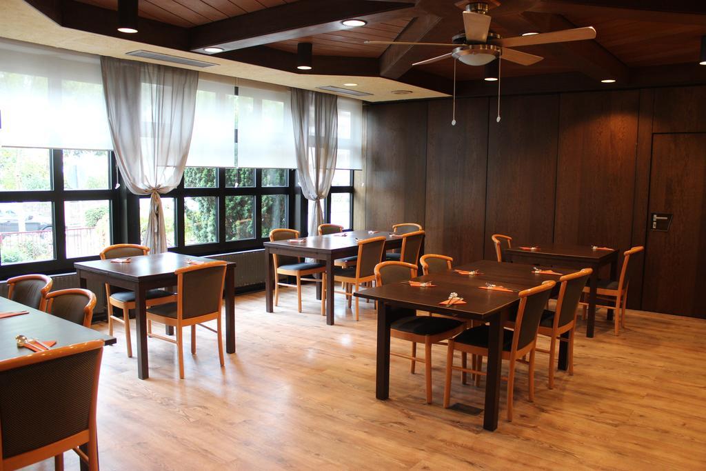 Hotel Gaya باد سودن آم تاونوس المظهر الخارجي الصورة
