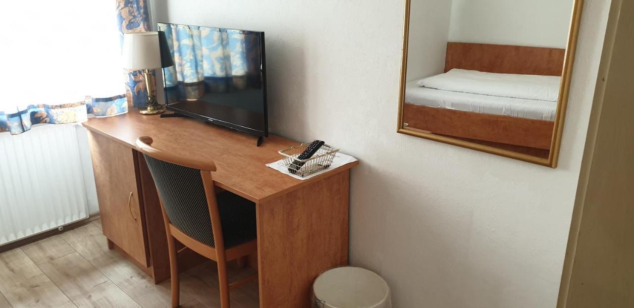 Hotel Gaya باد سودن آم تاونوس المظهر الخارجي الصورة